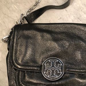 Tory Burch Crossbody purse GREAT CONDITION